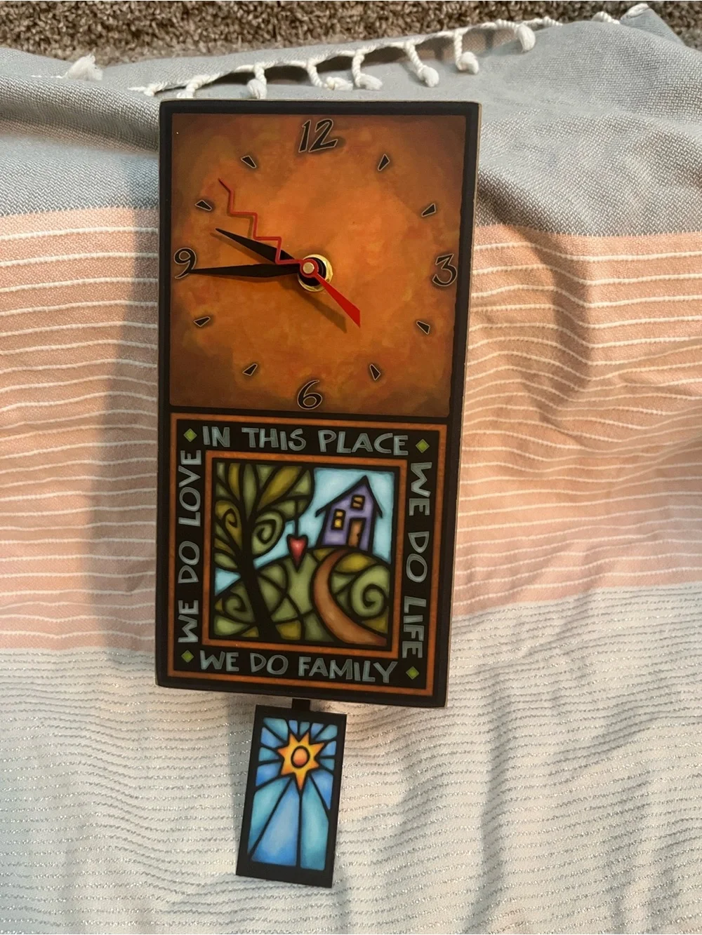MAC Cosmetics decorative pendulum